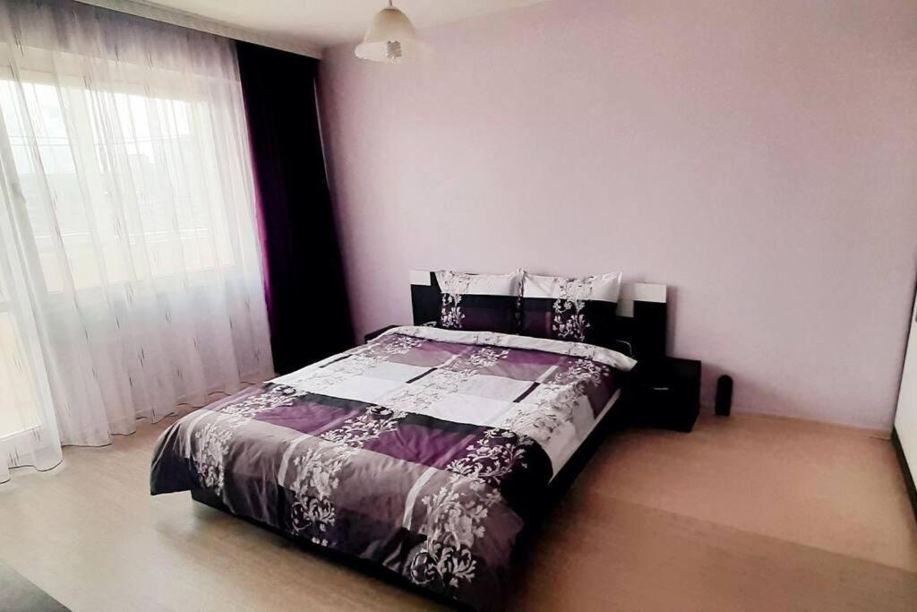 Soc Apartment Close To The Center Burgas Ngoại thất bức ảnh